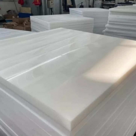 Cách kiểm tra chất lượng tấm nhựa PE trước khi mua