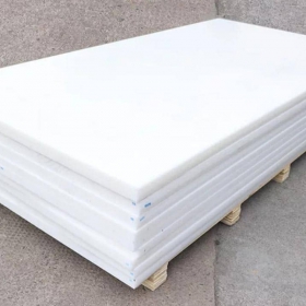 Tấm nhựa HDPE có độ bền bao lâu khi sử dụng ngoài trời?