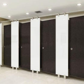 Có nên sử dụng tấm nhựa HDPE làm vách ngăn nhà xưởng?